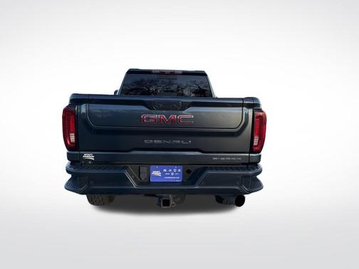 2020 GMC Sierra 2500 Denali