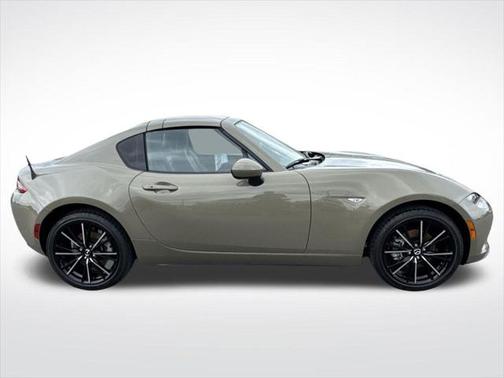 2024 Mazda MX-5 Miata RF Grand Touring