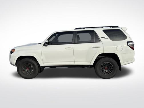 2022 Toyota 4Runner TRD Off Road