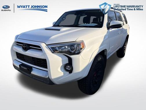 2022 Toyota 4Runner TRD Off Road