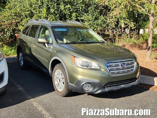 Wilderness Green Metallic 2016 Subaru Outback 2.5i Premium