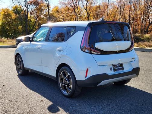 2023 Kia Soul EX