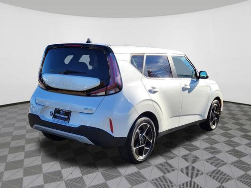 2023 Kia Soul EX