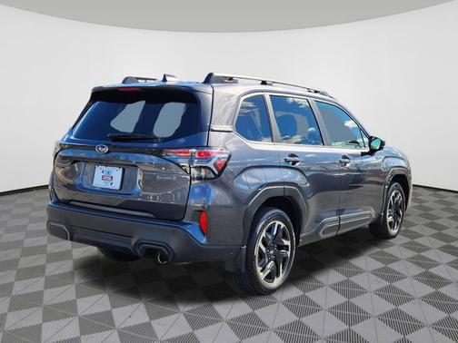2025 Subaru Forester Limited Hybrid