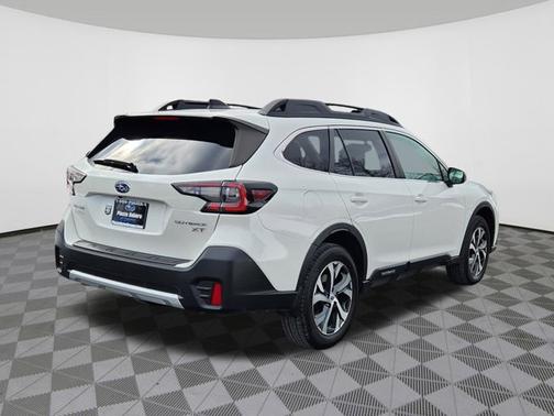2022 Subaru Outback Limited XT