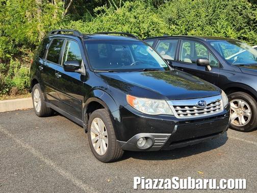 Obsidian Black Pearl 2013 Subaru Forester 2.5X Limited