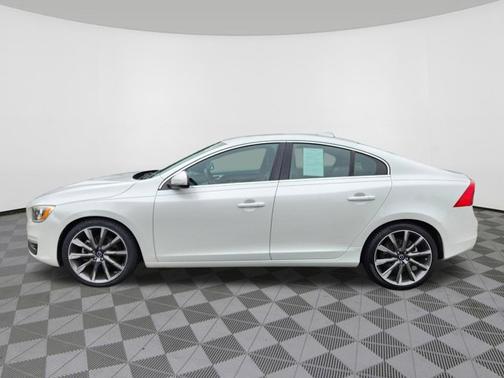 2015 Volvo S60 T5 Premier