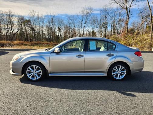 2014 Subaru Legacy 2.5i Limited
