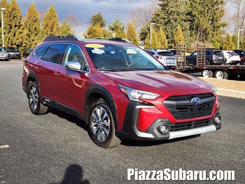 2023 Subaru Outback Touring