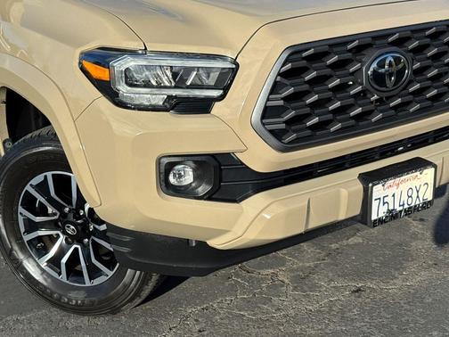 2020 Toyota Tacoma TRD Sport