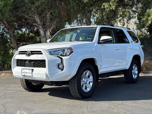 2022 Toyota 4Runner SR5 Premium