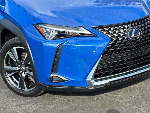 2024 Lexus UX 250h Base