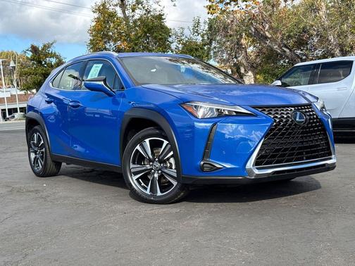 2024 Lexus UX 250h Base