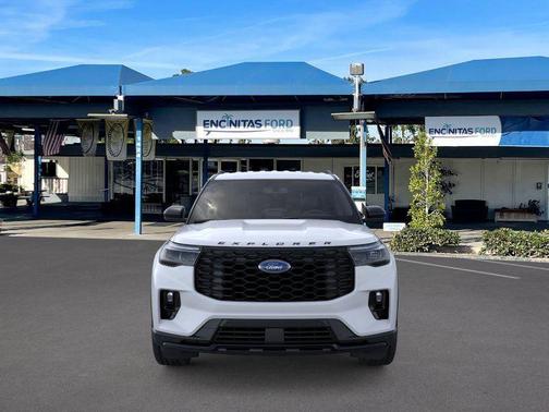 Space White Metallic 2026 Ford Explorer ST-Line