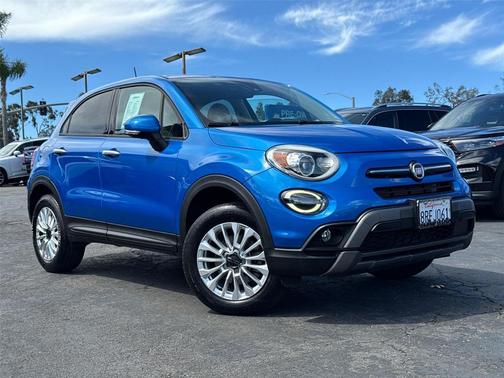 Italia Blue 2019 FIAT 500X Trekking
