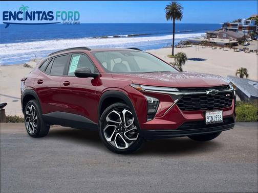 Crimson Metallic 2025 Chevrolet Trax FWD 2RS