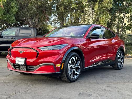 2022 Ford Mustang Mach-E Premium