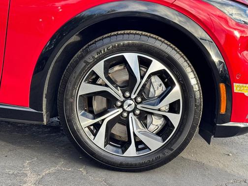 2022 Ford Mustang Mach-E Premium