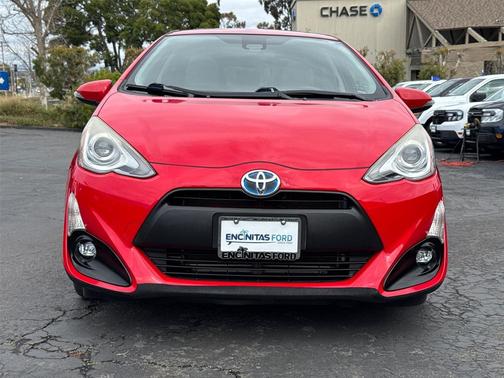 2017 Toyota Prius c Four