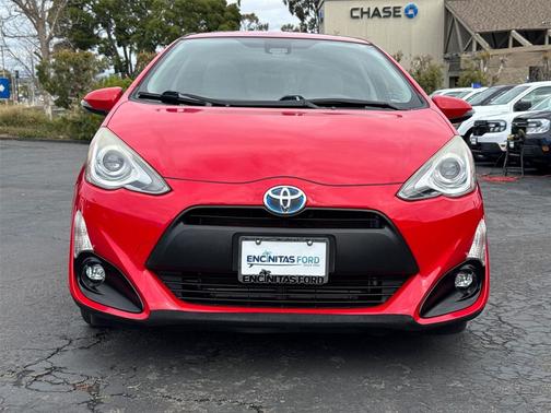 2017 Toyota Prius c Four