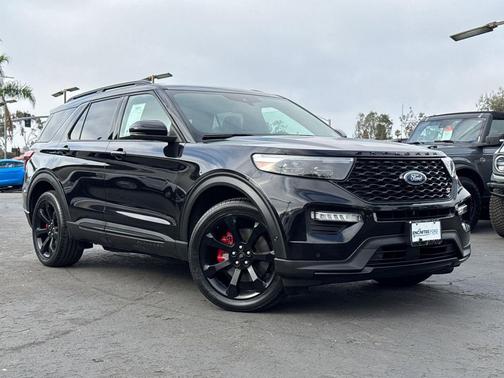 2020 Ford Explorer ST