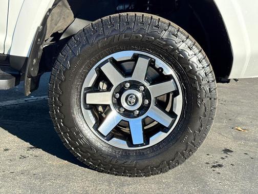 2020 Toyota 4Runner TRD Off Road Premium