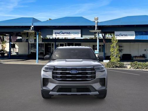 Carbonized Gray Metallic 2026 Ford Explorer Active