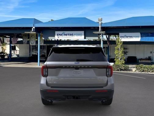 Carbonized Gray Metallic 2026 Ford Explorer Active
