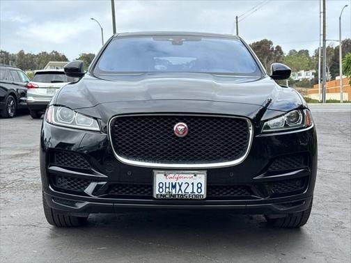 2019 Jaguar F-PACE 25t Premium