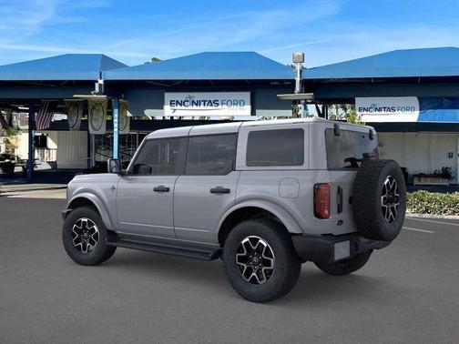 Avalanche Gray 2026 Ford Bronco Outer Banks