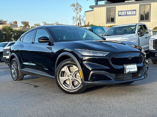 2023 Ford Mustang Mach-E Select