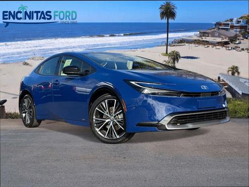 2023 Toyota Prius XLE