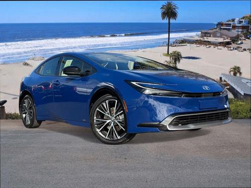 2023 Toyota Prius XLE