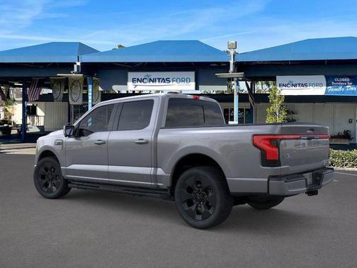 2025 Ford F-150 Lightning Platinum