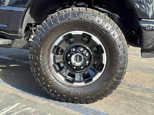 2025 Ford F-250 Platinum