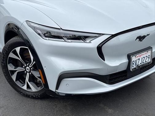 2021 Ford Mustang Mach-E Premium