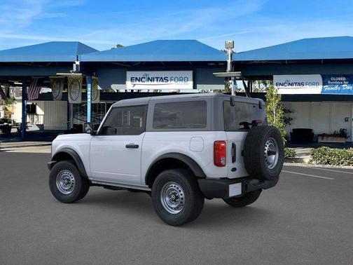 2025 Ford Bronco Base