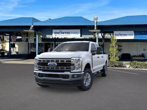 Oxford White 2026 Ford F-250 XLT