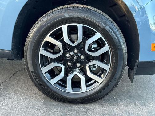 2024 Ford Maverick Lariat