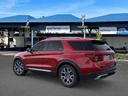 2025 Ford Explorer Platinum
