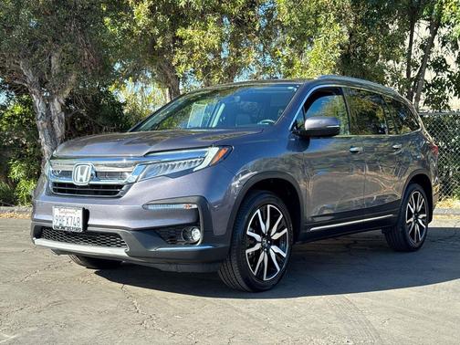 2021 Honda Pilot Touring 8-Passenger