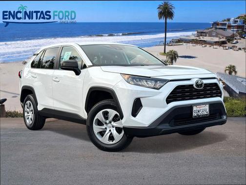 2022 Toyota RAV4 LE