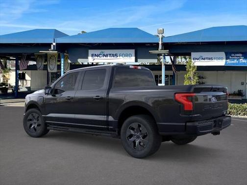 2025 Ford F-150 Lightning Flash
