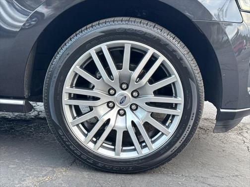 2022 Ford Expedition Platinum