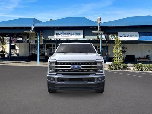 Star White Metallic Tri-Coat 2026 Ford F-250 Lariat