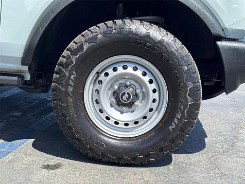 Cactus Gray 2023 Ford Bronco Base