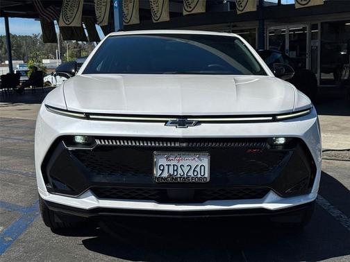 2025 Chevrolet Equinox EV RS