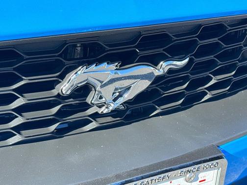 2022 Ford Mustang EcoBoost