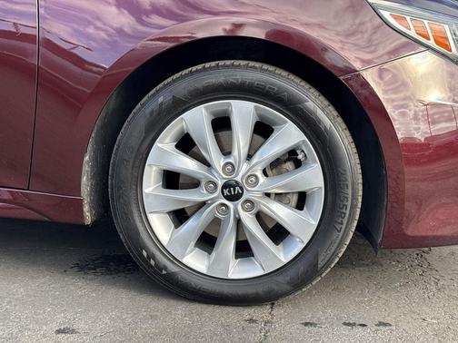 2017 Kia Optima EX