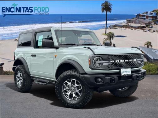 Cactus Gray 2023 Ford Bronco Badlands